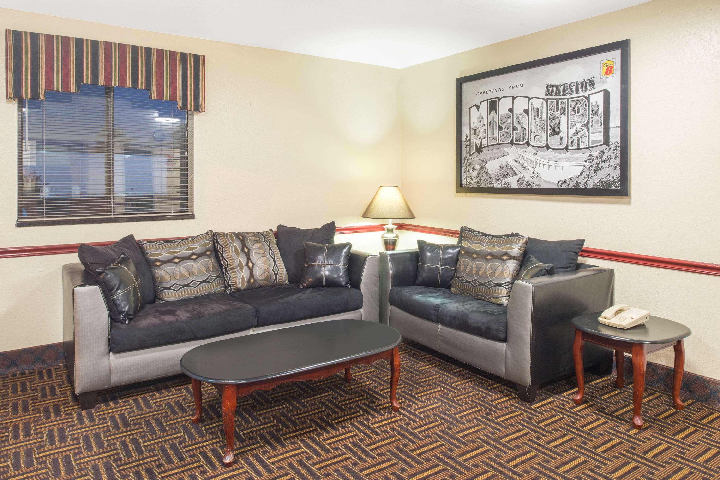 Super 8 By Wyndham Sikeston/Miner Area Hotel Exterior foto